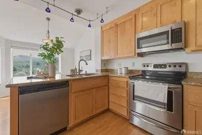 743 Green Ridge Drive #1, Daly City, CA 94014 - Photo 23