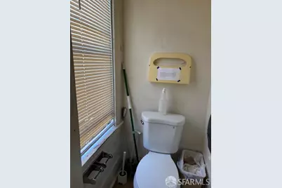 210 Tunnel Avenue, Richmond, CA 94801 - Photo 17