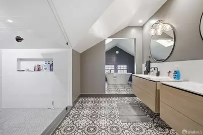 256 Waterville Street, San Francisco, CA 94124 - Photo 45