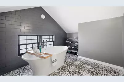 256 Waterville Street, San Francisco, CA 94124 - Photo 49