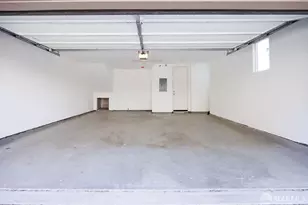 5453 Iron Horse Pkwy, Dublin, CA 94568 - Photo 17