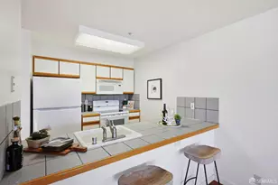 1678 Wallace Ave, San Francisco, CA 94124 - Photo 7