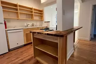 1404 Van Dyke Ave, San Francisco, CA 94124 - Photo 3