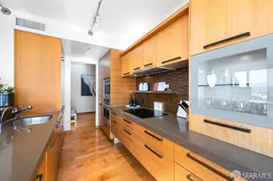 101 Lombard St, San Francisco, CA 94111 - Photo 19