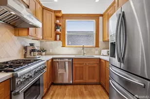 301 Montecito Ave, San Francisco, CA 94112 - Photo 19
