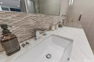 2459 Lombard St, San Francisco, CA 94123 - Photo 27