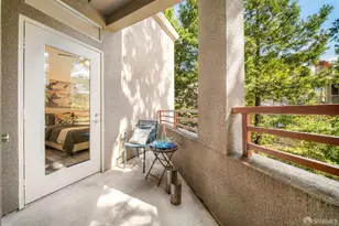 280 Caldecott Ln, Oakland, CA 94618 - Photo 35