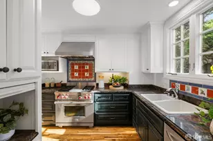 685 Corbett Ave, San Francisco, CA 94114 - Photo 23