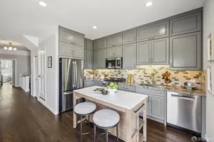 39 Douglass St, San Francisco, CA 94114 - Photo 7