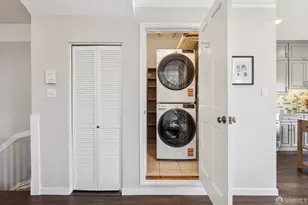 39 Douglass St, San Francisco, CA 94114 - Photo 13