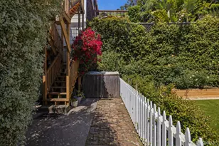 39 Douglass St, San Francisco, CA 94114 - Photo 15