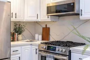 1904 Filbert St, San Francisco, CA 94123 - Photo 9