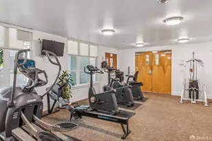 2001 McAllister St, San Francisco, CA 94118 - Photo 19
