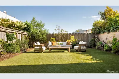 2039 Sacramento Street, San Francisco, CA 94109 - Photo 19
