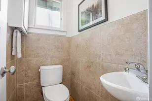 1081 Treat Ave, San Francisco, CA 94110 - Photo 23