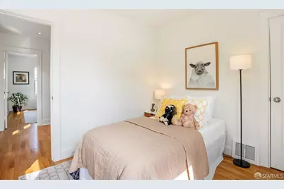 1081 Treat Avenue, San Francisco, CA 94110 - Photo 35