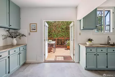 573 Edinburgh Street, San Francisco, CA 94112 - Photo 15