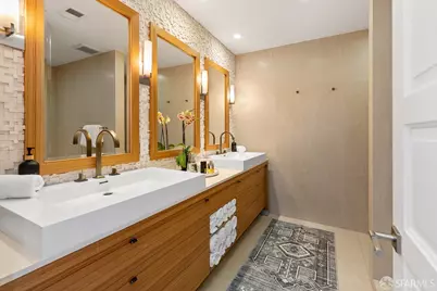 1623 Hyde Street, San Francisco, CA 94109 - Photo 25
