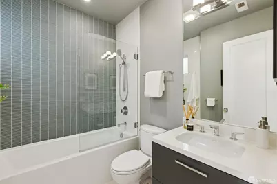 38 Camp Street, San Francisco, CA 94110 - Photo 25