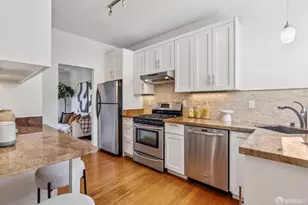 677 Castro St, San Francisco, CA 94114 - Photo 7