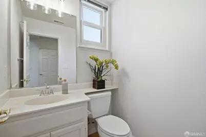 2201 Mariner Way, San Leandro, CA 94579 - Photo 25