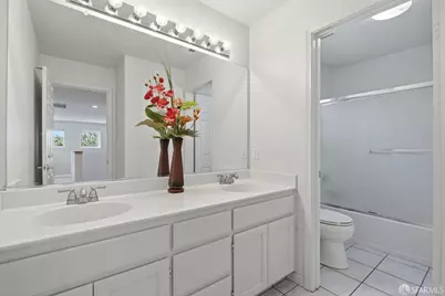 2201 Mariner Way, San Leandro, CA 94579 - Photo 29