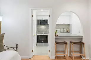 2001 Sacramento St, San Francisco, CA 94109 - Photo 13