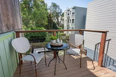 527 Lincoln Way, San Francisco, CA 94122 - Photo 17