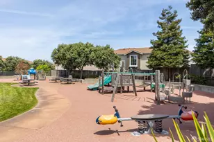 1099 Farmstead Ct, San Pablo, CA 94806 - Photo 33