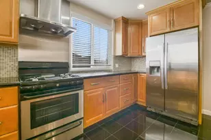 8 Garden Grove Dr, Daly City, CA 94015 - Photo 15