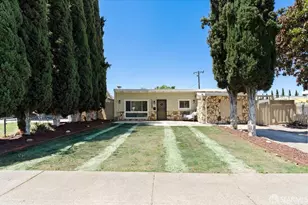 10097 Torrance Ave, San Jose, CA 95127 - Photo 5