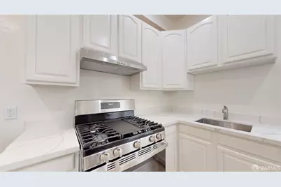 700 Baker Street, San Francisco, CA 94115 - Photo 15