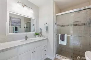 1213 Admiralty Ln, Foster City, CA 94404 - Photo 11