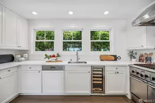 41 Castle St, San Francisco, CA 94133 - Photo 15