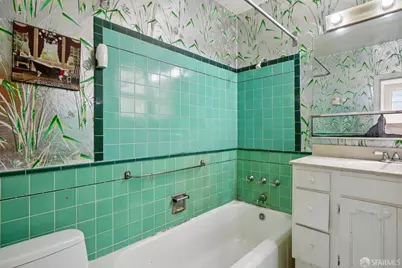 715 Lakeview Avenue, San Francisco, CA 94112 - Photo 27