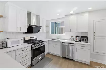 150 Dartmouth Street, San Francisco, CA 94134 - Photo 7