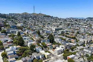 1352 Sanchez St, San Francisco, CA 94131 - Photo 47