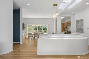 2139 Green St, San Francisco, CA 94123 - Photo 9