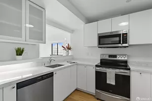 1 Daniel Burnham Ct, San Francisco, CA 94109 - Photo 7