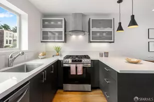 827 Corbett Ave, San Francisco, CA 94131 - Photo 9
