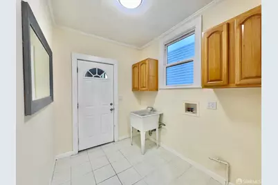 801 Vienna Street, San Francisco, CA 94112 - Photo 31