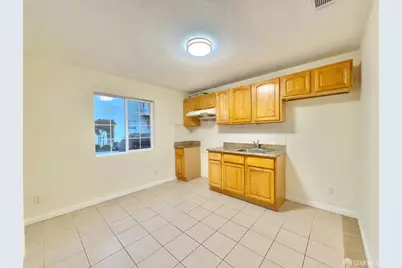 801 Vienna Street, San Francisco, CA 94112 - Photo 37