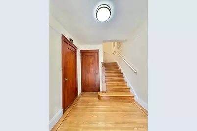 801 Vienna Street, San Francisco, CA 94112 - Photo 3