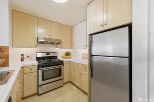 1650 Jackson St, San Francisco, CA 94109 - Photo 15