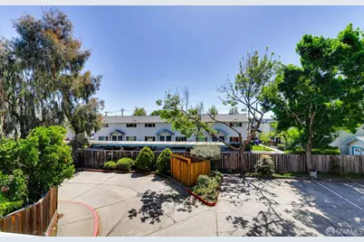 22049 Hathaway Avenue, Hayward, CA 94541 - Photo 3
