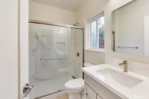 1364 E 27th St, Oakland, CA 94606 - Photo 5