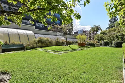300 3rd Street #1208, San Francisco, CA 94123 - Photo 25