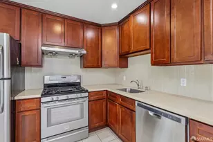 1547 Hudson Ave, San Francisco, CA 94124 - Photo 5