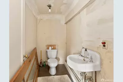 637 San Jose Avenue, San Francisco, CA 94110 - Photo 53