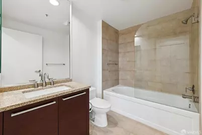 425 1st Street #4304, San Francisco, CA 94105 - Photo 23